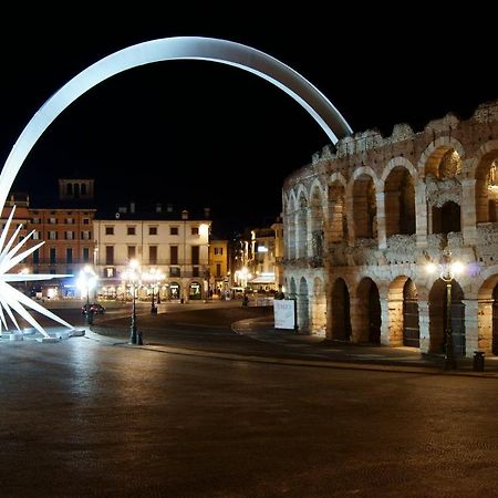 Adige Penthouse Aparthotel Verona Exterior foto